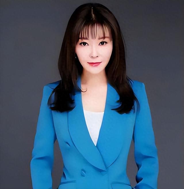 善恶终有报！前央视王牌主持人王小骞，如今沦落为“人人喊打”？