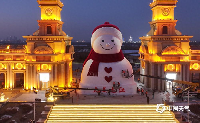 “雪人天团”出道 一组图看冬天限定可爱