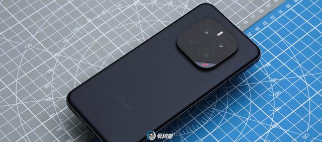 力大砖飞，荣耀GT Pro评测：3199元起的骁龙8E领先版+7200mAh电池