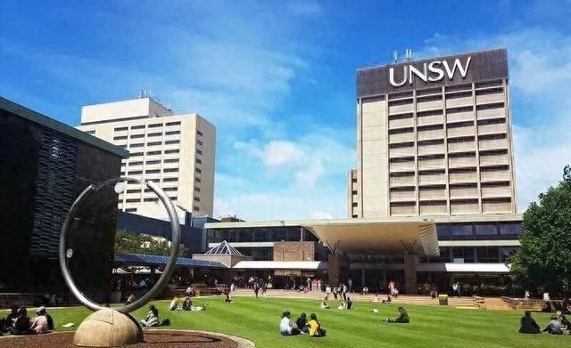 突发！某澳洲名校宣布停止接收26年国际生入学申请！