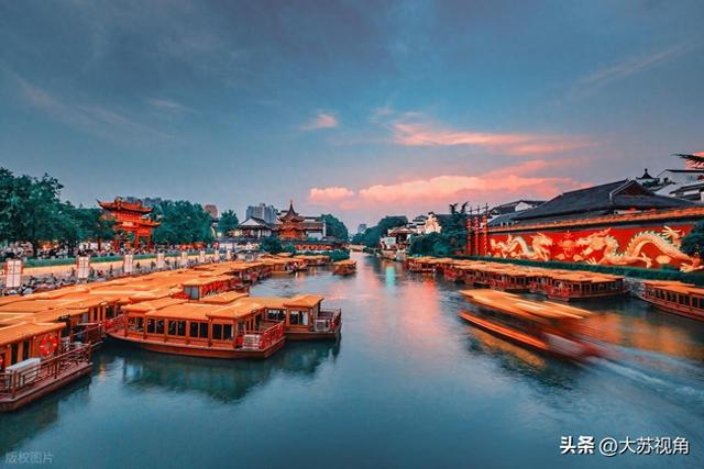 南京刚拿下“活力之城”！苏超狂揽78亿，红山吸粉600万