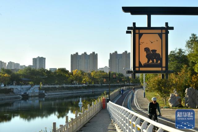 河北沧州：大运河堤顶路铺就美好生活新图景