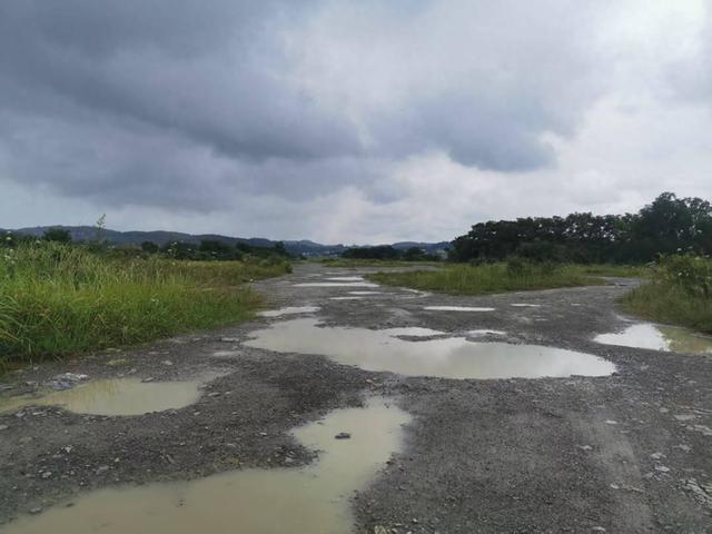 遵义红花岗：深溪有个“龙坪机场”旧址