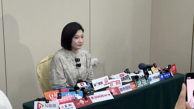 从"34米悬崖噩梦"到离婚难，王暖暖抗争6年：目前心里只有离婚