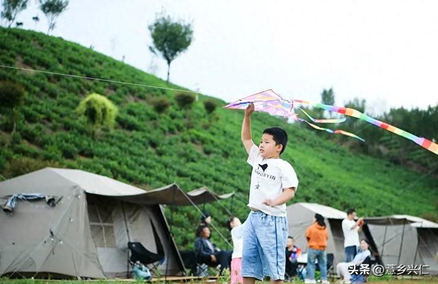 兴仁：短途 轻奢露营旅行 长假期间倍受青睐
