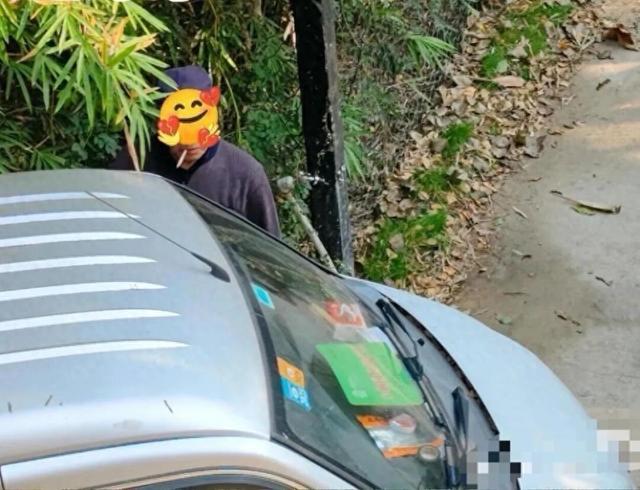 南京一动物园二手烟泛滥，动物园：将强制内部人员禁烟，并规劝游客吸烟行为