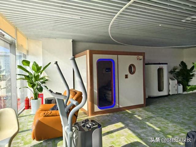 国产1.9ATA高压氧舱登场，海外天价神话终结，外媒：我们在追中国