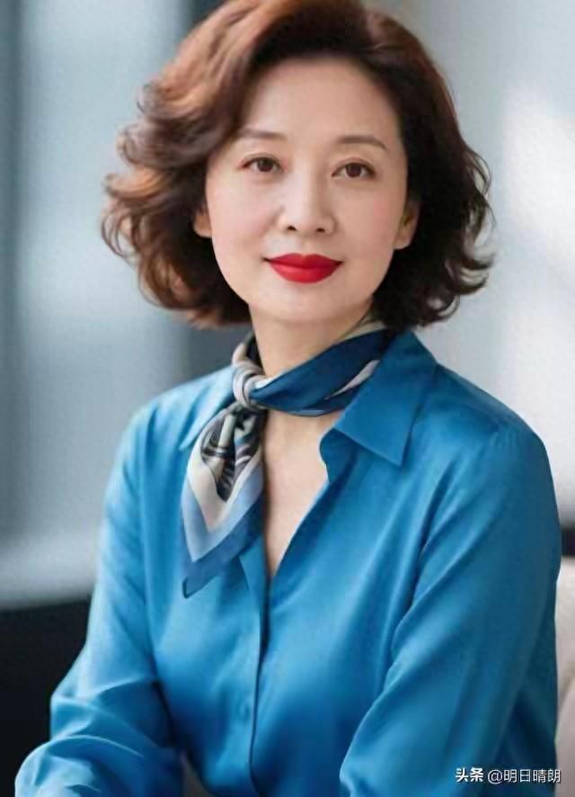 搞定50岁女人，喂饱她这两种"饥饿感"