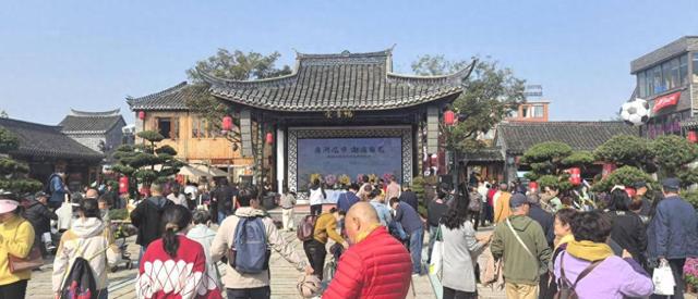 南通崇川“花”式解锁秋日消费新场景