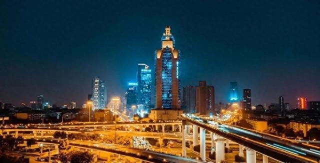 武汉人，刚从安徽合肥回来，实在忍不住想说：对合肥的 5 点印象