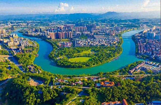 百色参展中国—东盟博览会旅游展区 为广西文化旅游发展大会预热