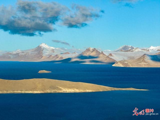 普莫雍错 风景如画