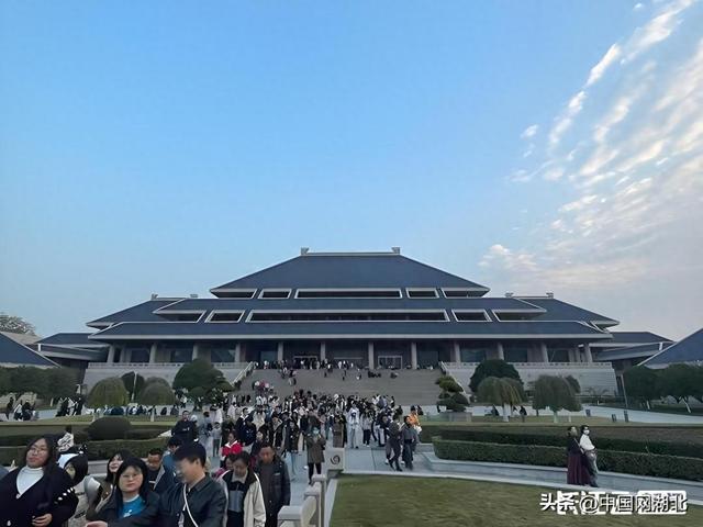 湖北省博物馆开放特别夜场，今天起可预约