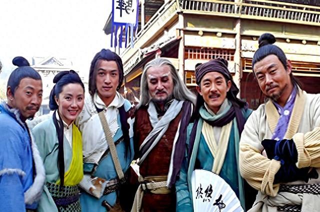 关于超霸气搞笑的游戏名字（名头吹越得大）