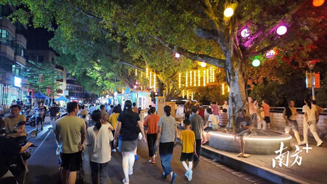 花都赤坭：“潮涌巴江”双节同庆，非遗烟花齐绽放