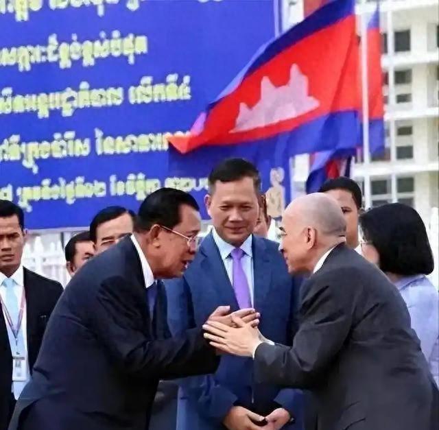 特朗普不许中国参加会议，不到24小时，中马两军决定一致对外