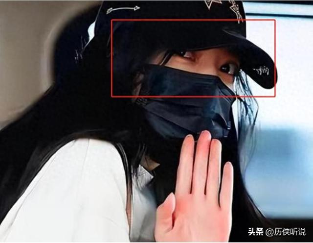 从人尽皆知到跌落神坛，49岁赵薇近况再曝光，事业婚姻双双失败！