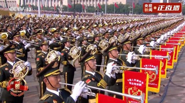 你家在哪里歌词（嘹亮的歌声在天安门广场响起附歌词）