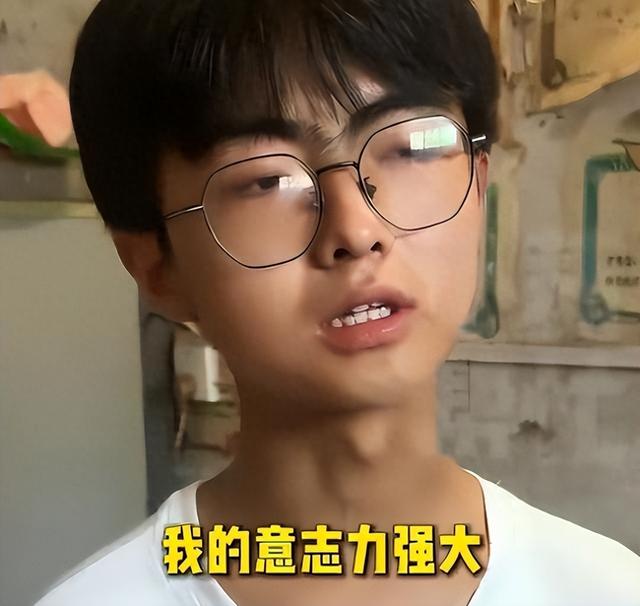 开局天崩，679分寒门贵子考上国防科技大学，恶心的一幕却发生了