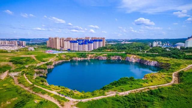 网红矿坑“长沙纳木措”将变成户外运动乐园！计划暑期开放，项目负责人：以安全为首要