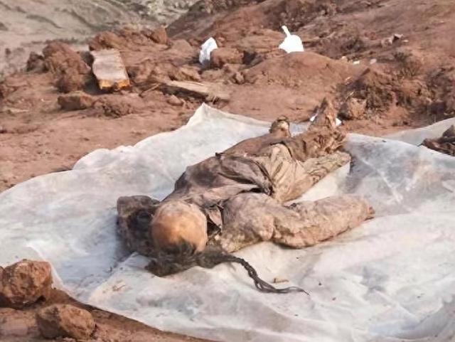 重庆，崖洞干尸，案尘埃落定