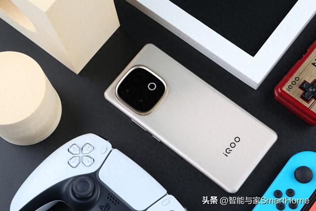 性能续航的双王牌 上手iQOO Z10 Turbo+