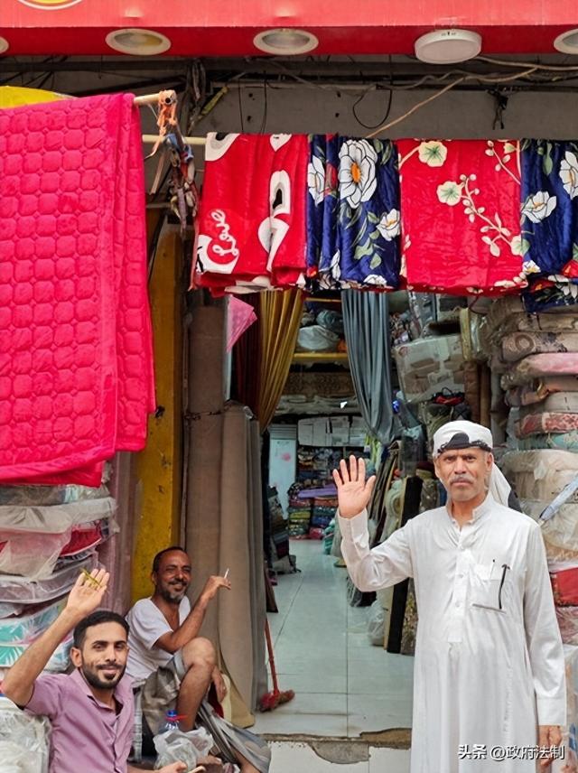 亚丁行记：山海之间的坚韧与希望