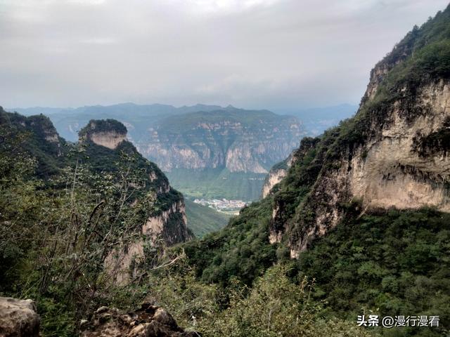 自驾南太行第三站——鹅屋天生桥，感觉只剩下一个词“震撼”