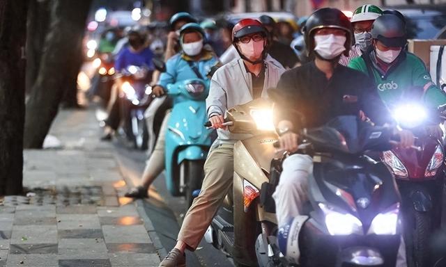 胡志明市要“以旧换新”：汽车换电动车，最高补贴2000万越盾！
