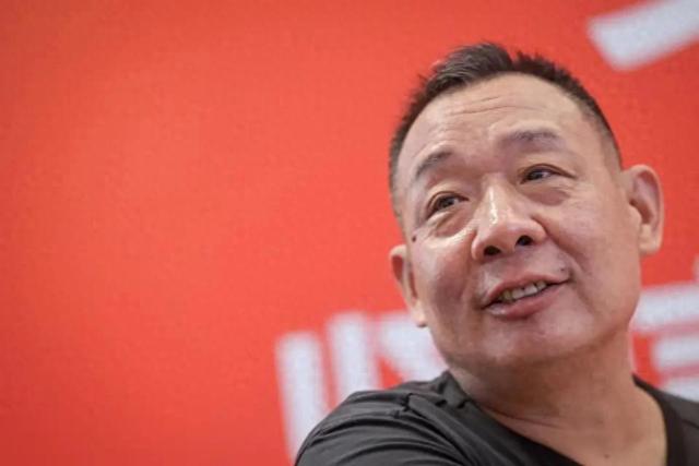 于东来突然“隐身”，西贝风波搅动商圈，舆论与品牌博弈加剧
