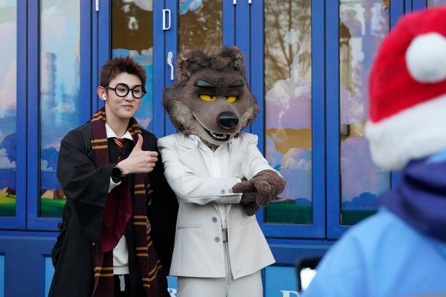 北京环球度假区“冬季假日”主题活动开启