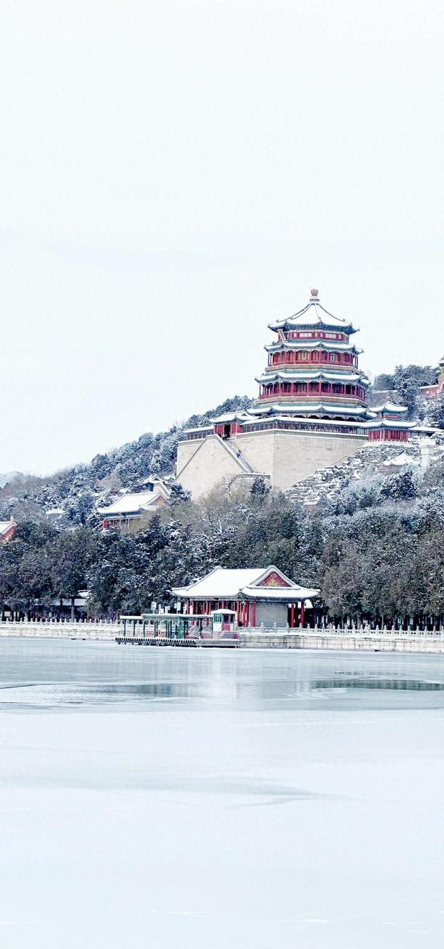 雪后颐和园：一键切换中式水墨长卷