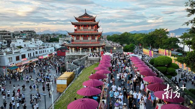 潮州文旅投绘就友好型城市新图景：夜经济、空间活化、IP引领显成效
