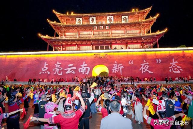 【外眼看云南】共赏千年古城烟火，中外自媒体达人眼中的“云南生活”
