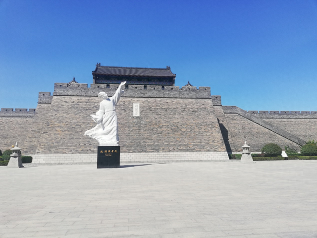 登临超然台：在苏轼的诗意里，找寻生活的答案