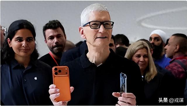 iPhone17销量上涨14%，但苹果却亏惨了！问题出在关税还是自己？