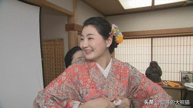 天价课程背后的文化魅力：看日本“公主修行”如何征服外国游客