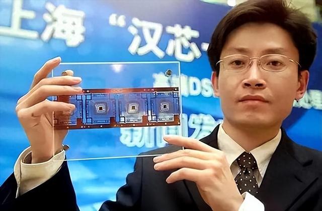 让中国芯片停滞13年，骗取11亿研发经费的陈进，跑路美国后现状