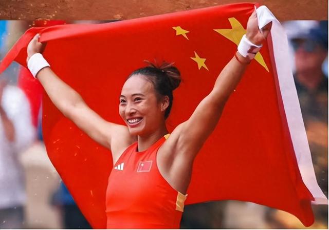 郑钦文入院手术后近照曝光，释放三个信号，李娜说的没错