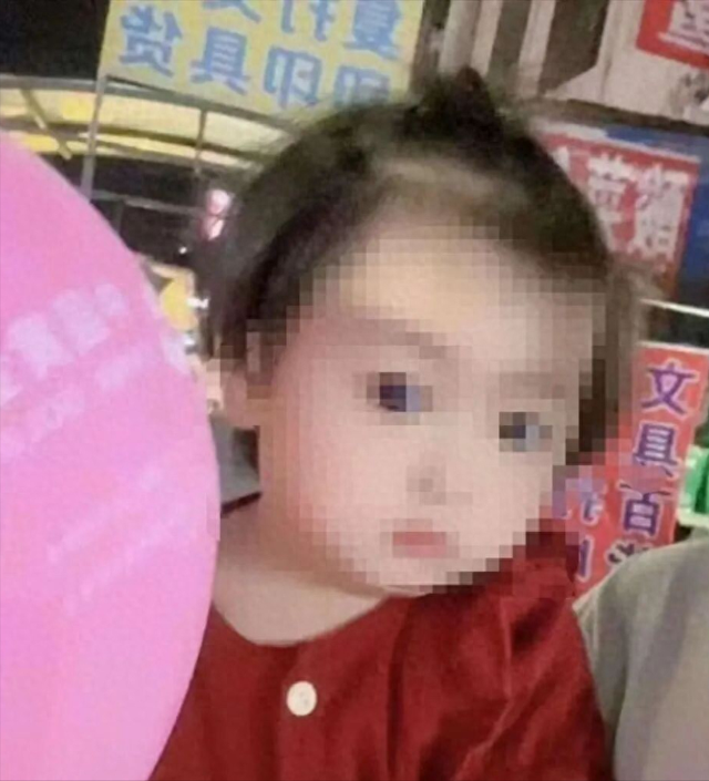 江苏3岁女童疑被生父怀孕的女友捂死 生父称不要补偿只求判死刑 律师：情节非常恶劣 应当予以重判