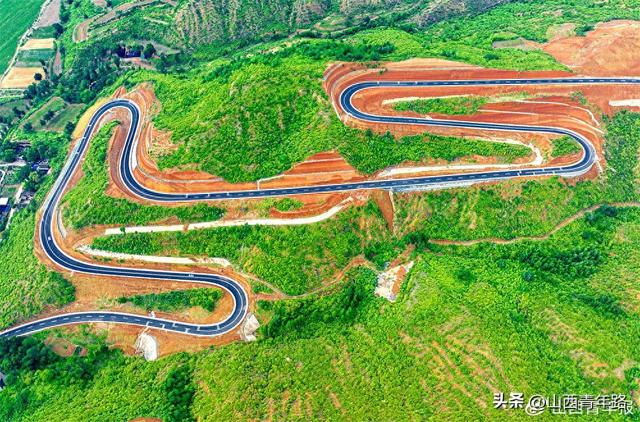 “黄金廊道”串运城景 追“浪浪山”热潮畅快撒欢
