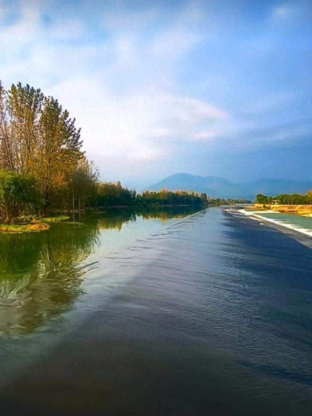 2025年的秦岭山麓依旧迷人