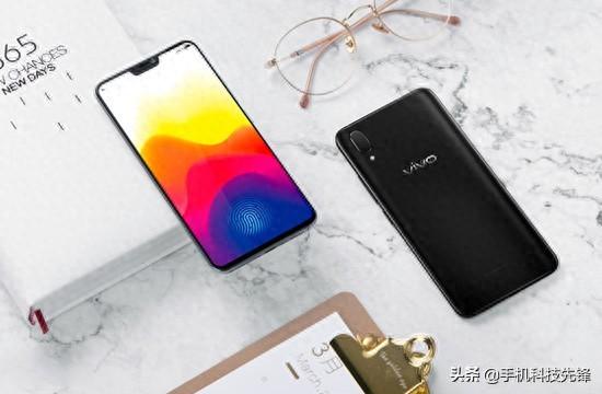 vivox21怎么截屏手机屏幕（vivo手机不仅自带录屏功能）