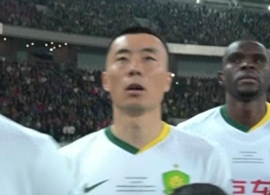 李磊谈足协杯夺冠：老将终会落幕，所以我们特别珍惜这个机会