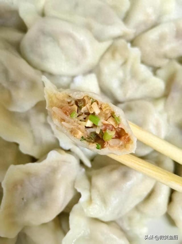 冬至吃饺子，提醒“3馅不上桌，福气不进门”，鲜美应季