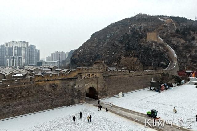 雪落张垣 山河入画