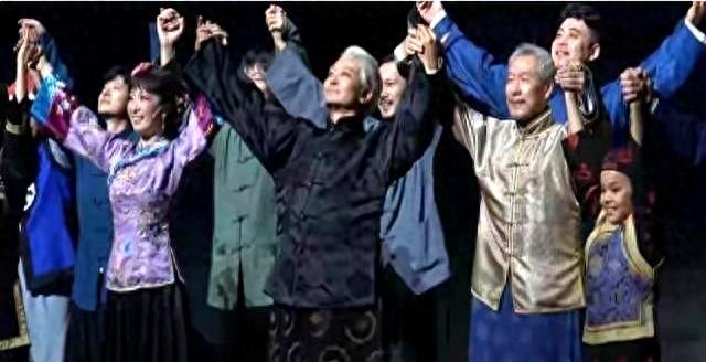 事业有成、家庭幸福的刘佩琦，唯一的遗憾是那个不争气的侄子