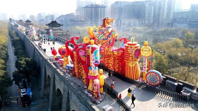 西安双节文旅大餐精彩纷呈 国潮文博冰雪点燃假日消费