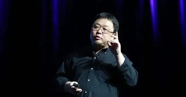 罗永浩，注定靠嘴吃饭的科技企业家