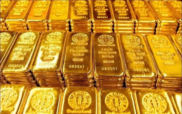 黄金破4000美元，它凭什么再创历史新高！暴涨后会跌么？